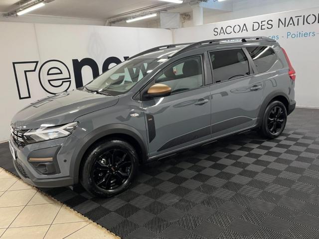 Dacia Jogger image 1