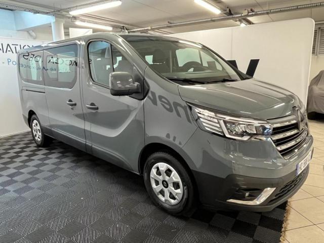 Renault Trafic image 1