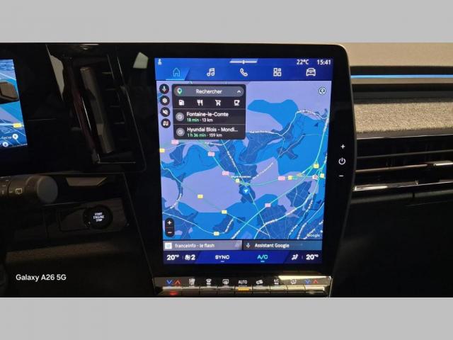 Renault Austral image 2