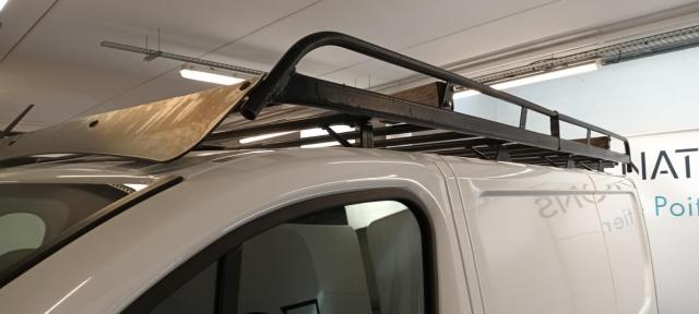 Renault Trafic image 4