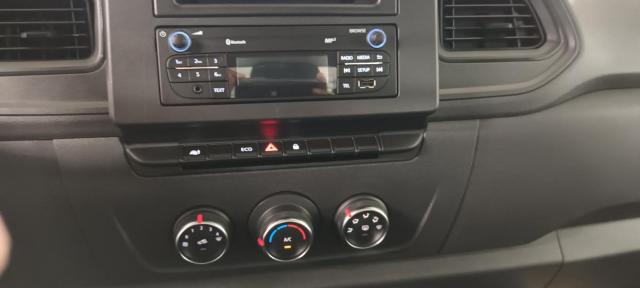 Renault Master image 2