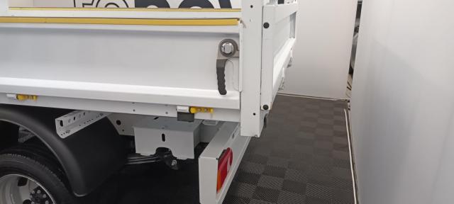 Renault Master image 9