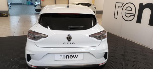 Renault Clio image 9