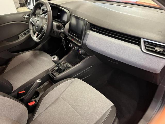 Renault Clio image 1
