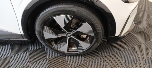Renault Mégane E-Tech image 8