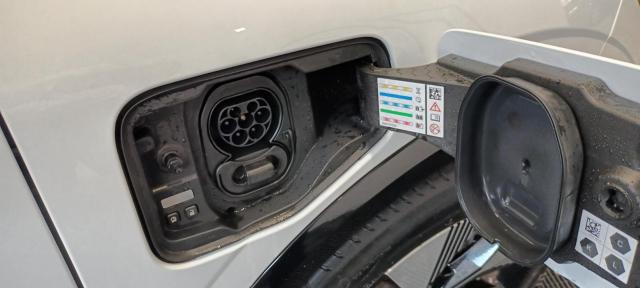 Renault Mégane E-Tech image 1
