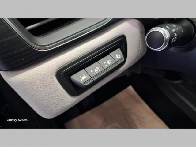 Renault Captur image 7