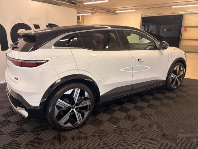 Renault Mégane E-Tech image 5