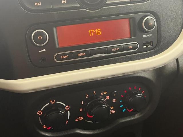 Renault Twingo image 6