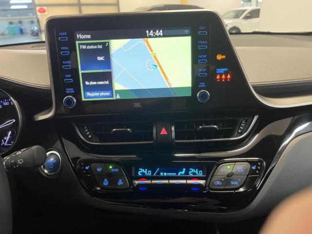 Toyota C-Hr image 3