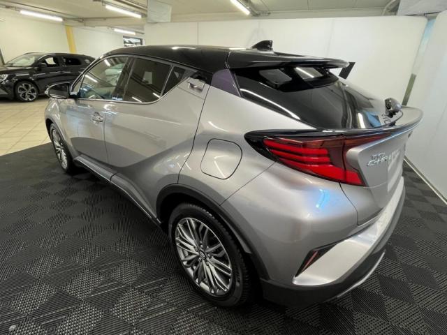 Toyota C-Hr image 2