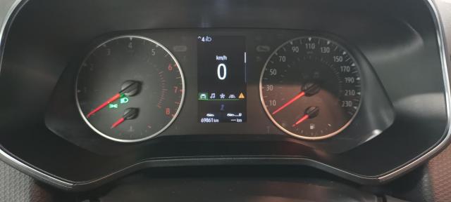 Renault Clio image 2