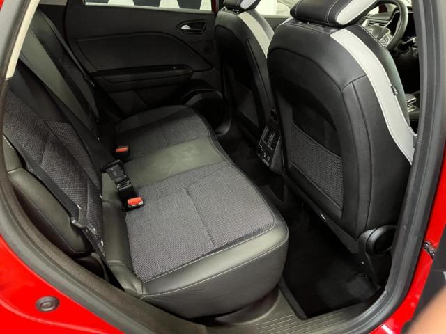 Renault Captur image 3