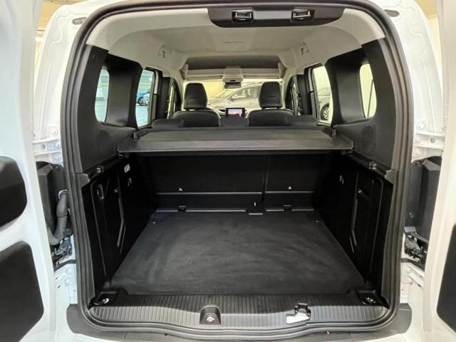 Renault Kangoo image 6