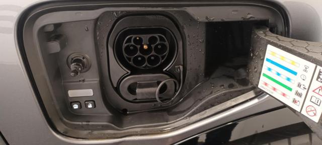 Renault Mégane E-Tech image 7