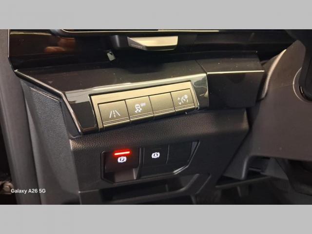 Renault Austral image 9