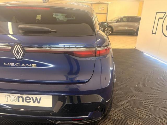 Renault Mégane E-Tech image 2