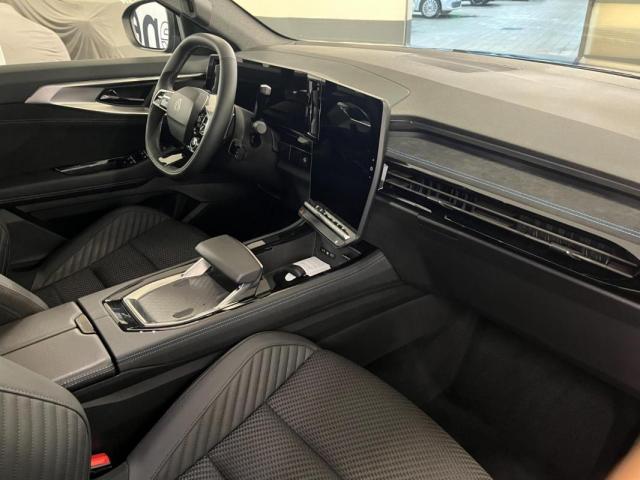 Renault Austral image 8
