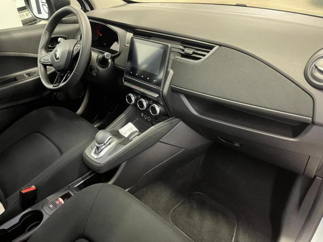 Renault Zoe image 8