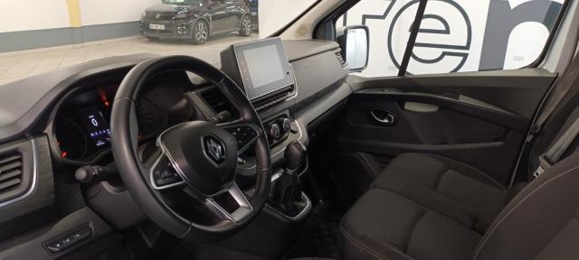 Renault Trafic image 3