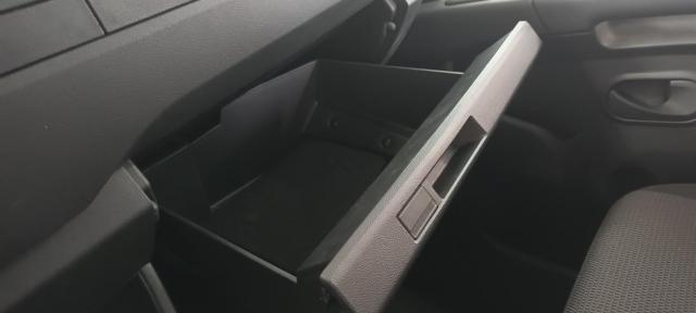Renault Master image 9
