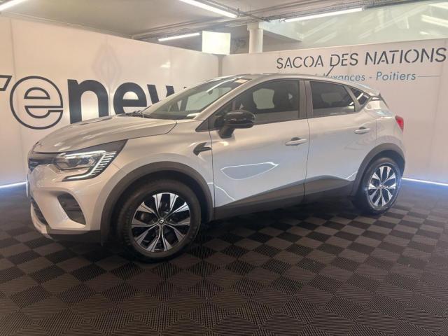 Renault Captur image 8
