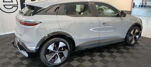 Renault Mégane E-Tech image 1