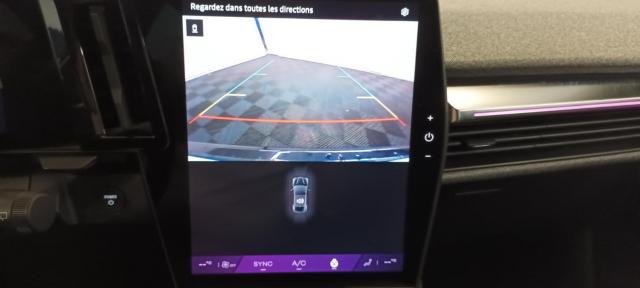 Renault Mégane E-Tech image 2