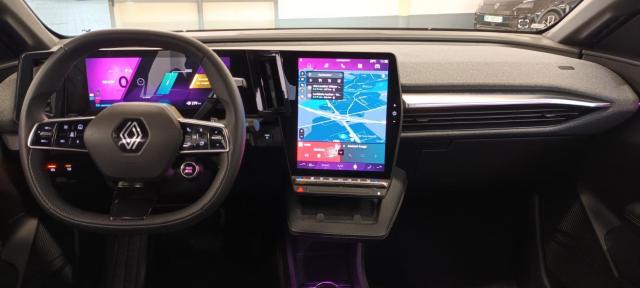 Renault Mégane E-Tech image 5