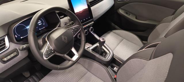 Renault Clio image 3