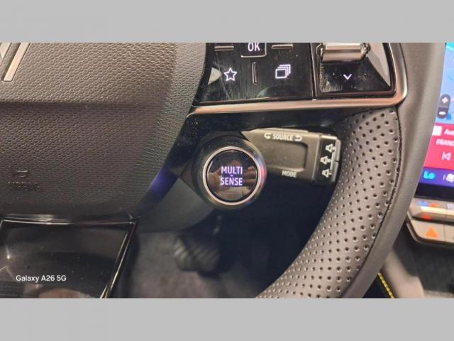 Renault Mégane E-Tech image 2