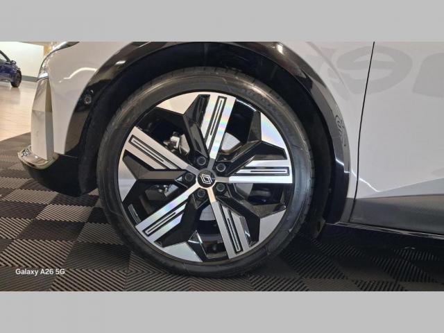 Renault Mégane E-Tech image 7