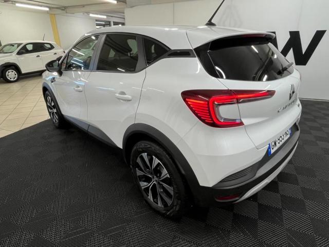 Renault Captur image 2