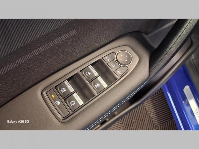 Renault Captur image 2