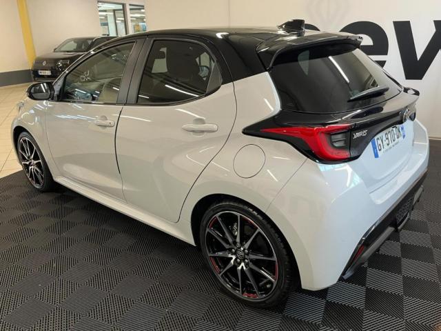 Toyota Yaris image 9