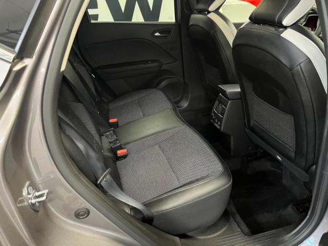 Renault Captur image 8