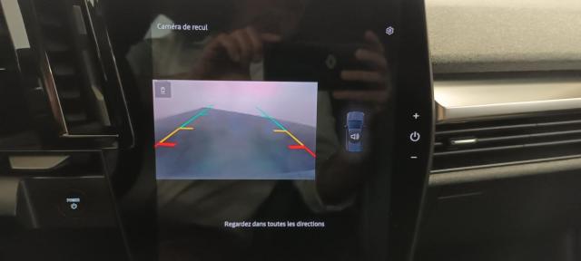 Renault Mégane E-Tech image 8