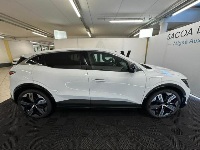 Renault Mégane E-Tech image 1