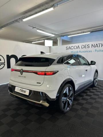 Renault Mégane E-Tech image 8