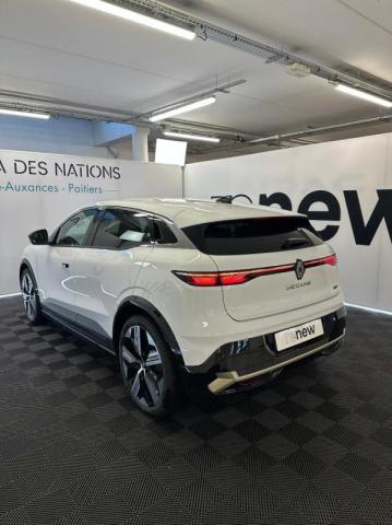Renault Mégane E-Tech image 3