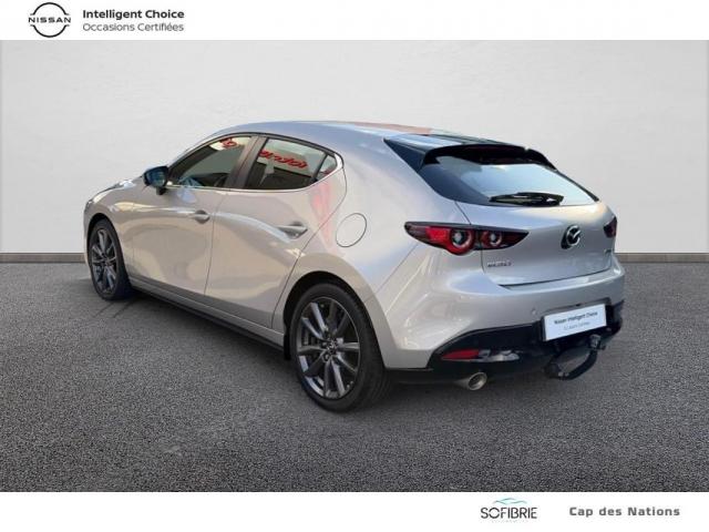 Mazda 3 image 8