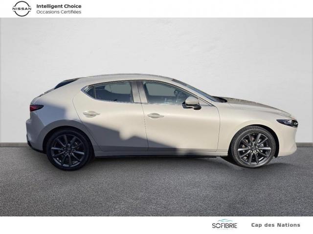 Mazda 3 image 9
