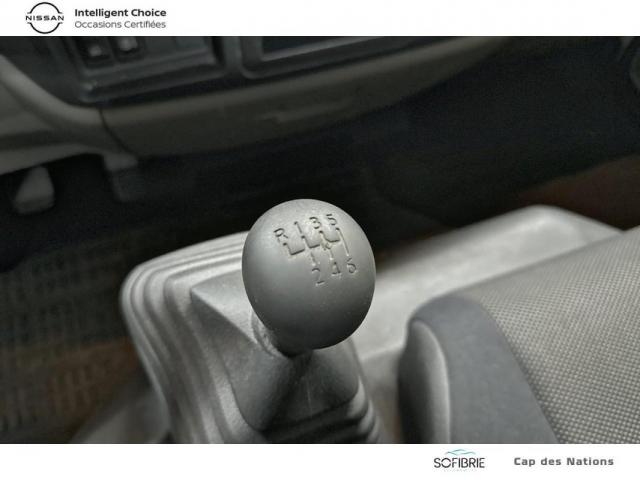 Nissan Nt400 image 3