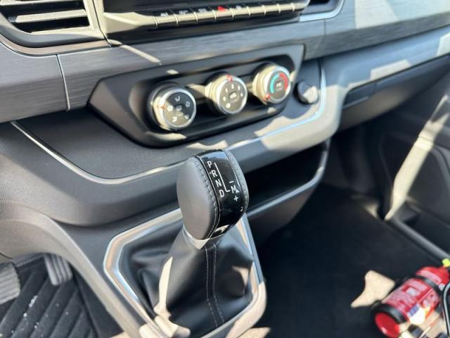 Renault Trafic image 6