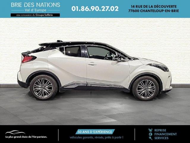 Toyota C-Hr image 9