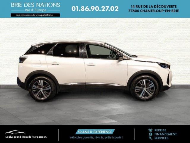 Peugeot 3008 image 2