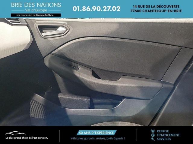 Renault Clio image 6