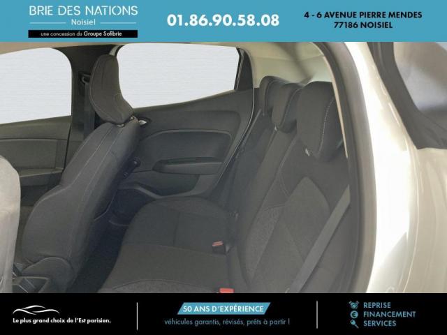Renault Clio image 2