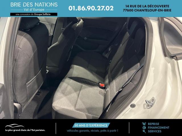 Renault Clio image 8