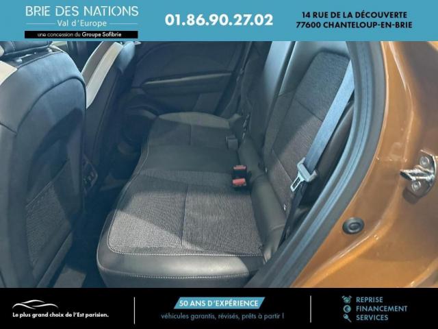 Renault Captur image 2